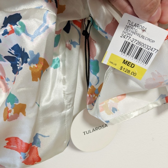 NWT Tularosa tie up floral crop top, kimono sleeve - Picture 5 of 6